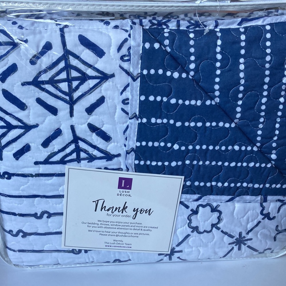 Lush decor Cotton reversible quilt three-piece set